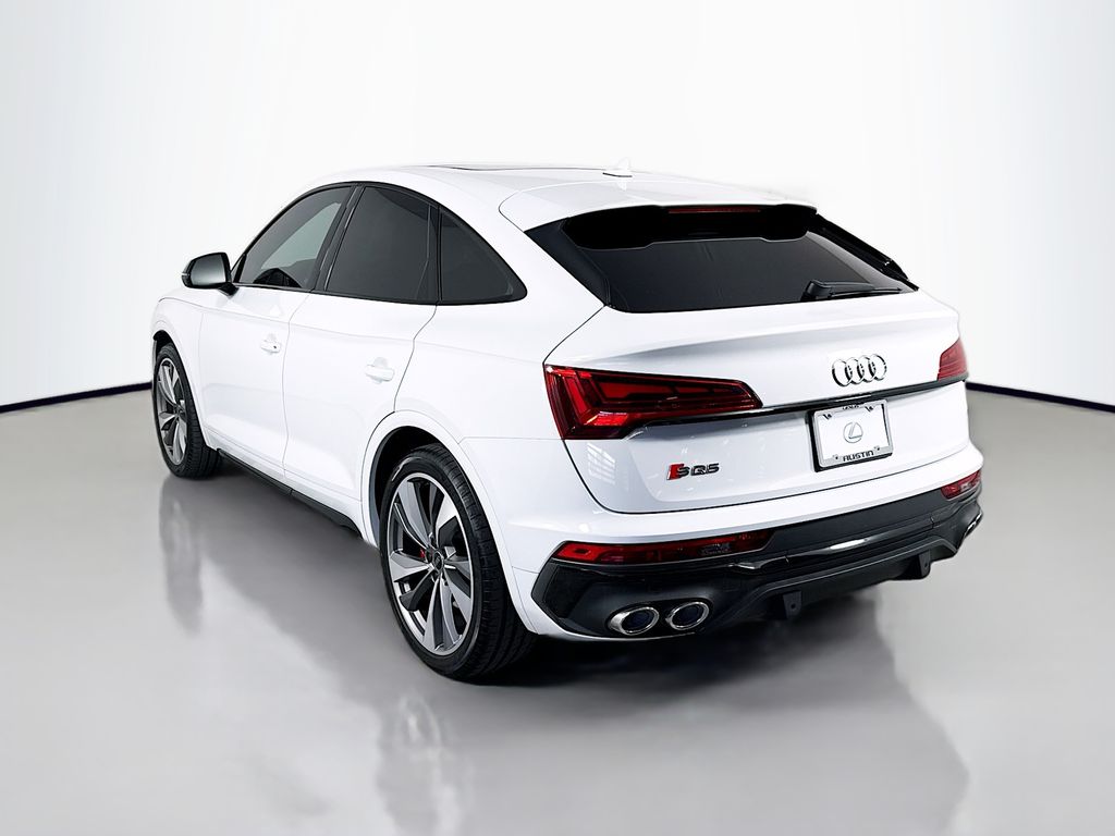Thumbnail: 2022 Audi SQ5 - 7