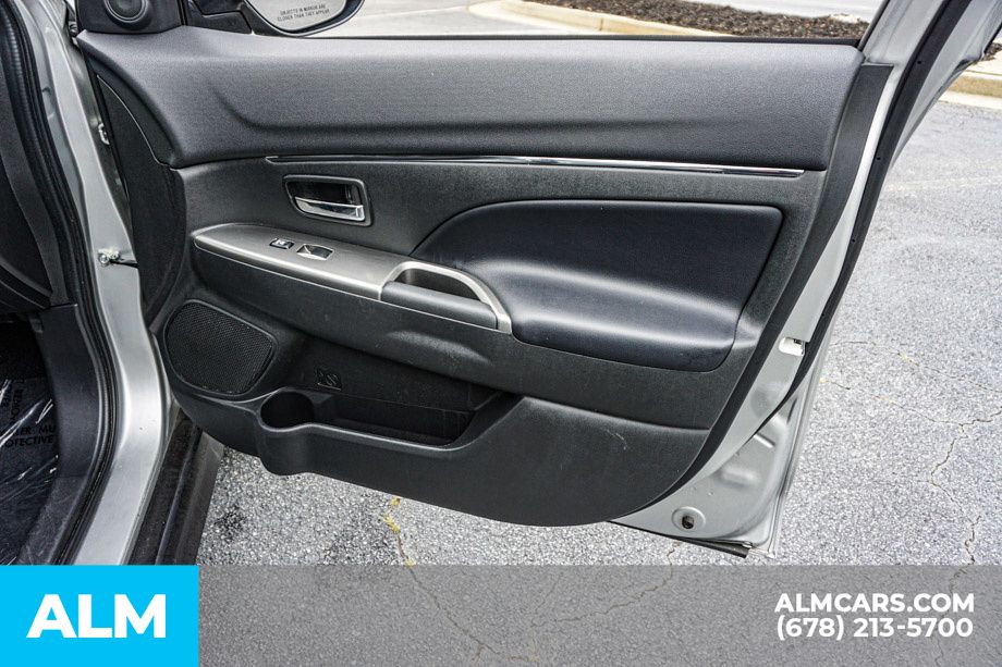 Used 2024 Black Mitsubishi 2.0 SE image 51