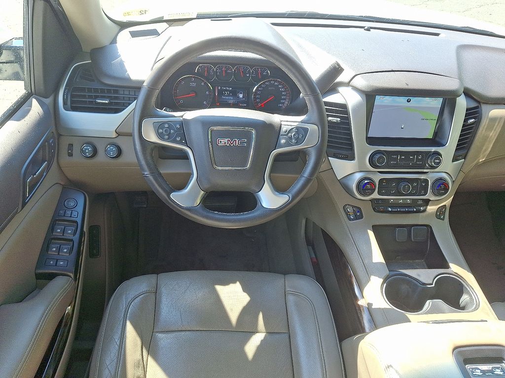 2015 GMC Yukon SLT 11