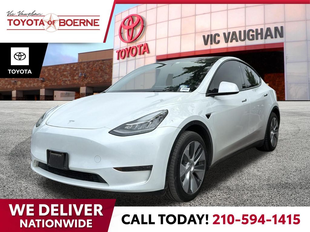 White 2023 Tesla Model Y Long Range AWD SUV / Crossover All-Wheel Drive 1-Speed Automatic