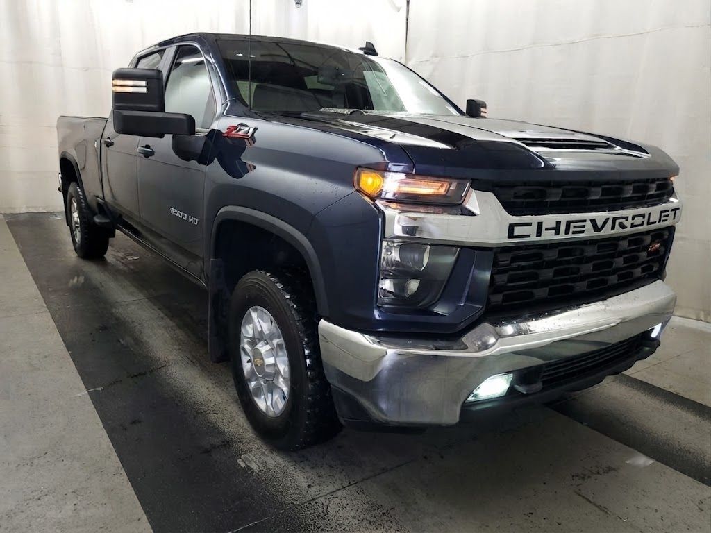 Blue 2022 Chevrolet Silverado 3500HD Pickup Truck Four-Wheel Drive Automatic