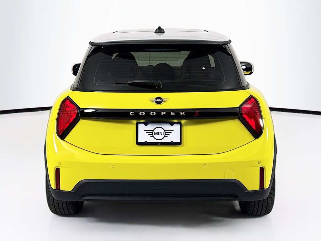 Thumbnail: 2026 MINI Cooper - 6