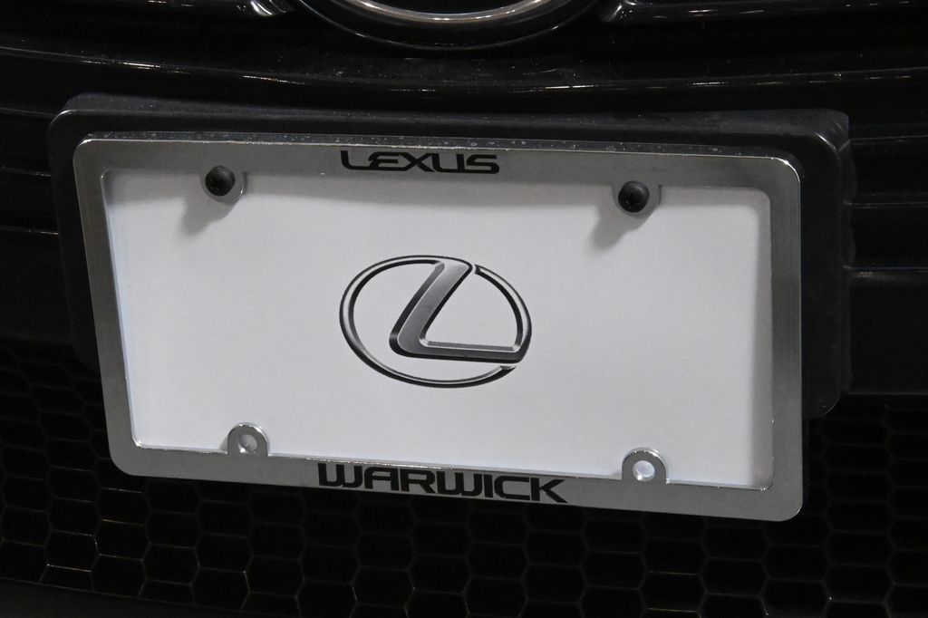 2016 Lexus IS 300 14