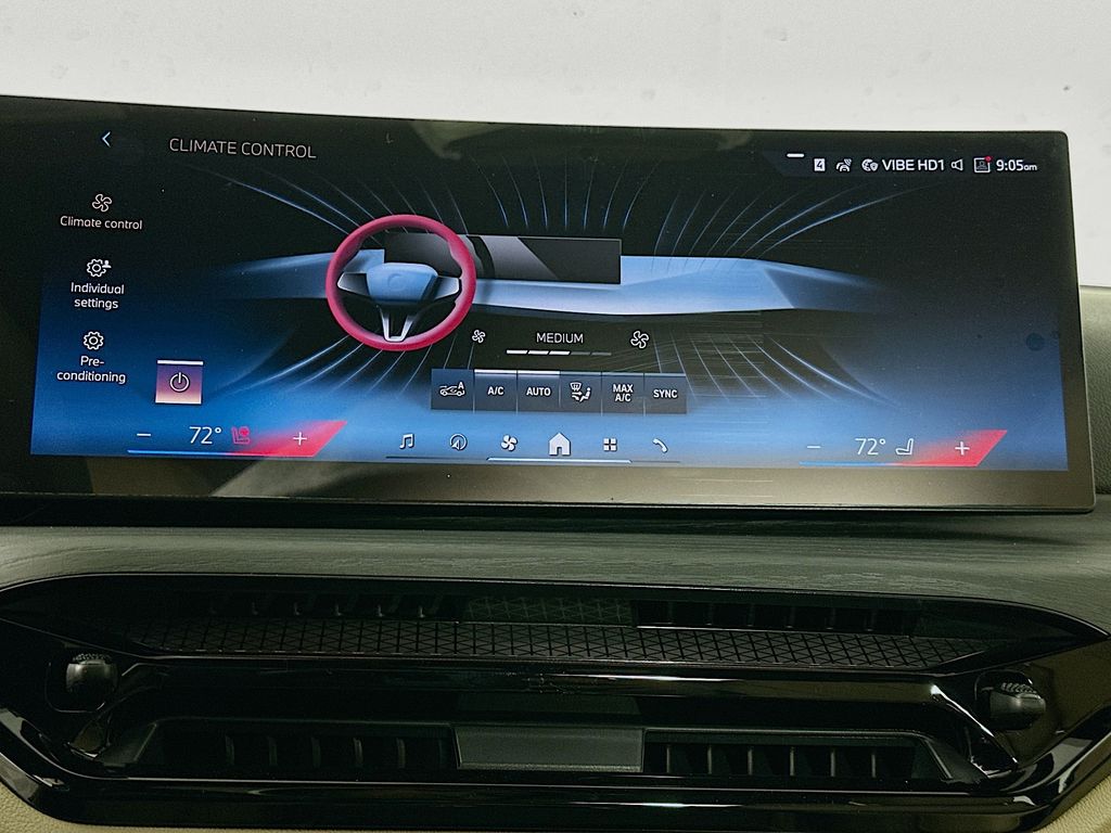 Thumbnail: 2026 BMW 3 Series - 14