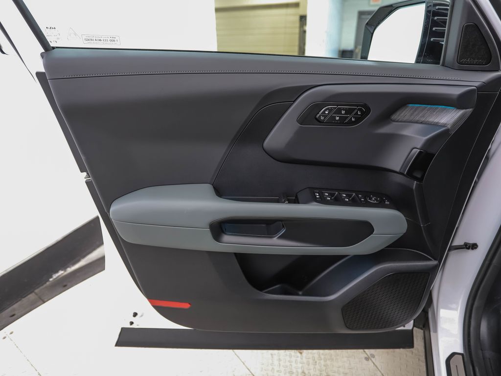 Thumbnail: 2027 Kia Telluride - 9