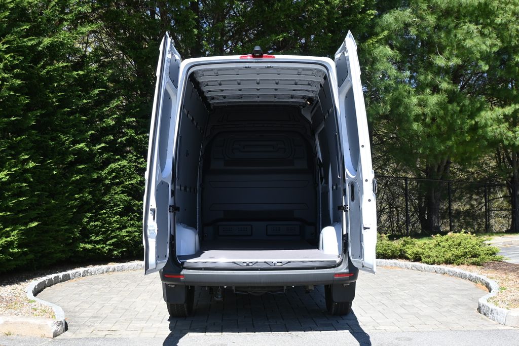 2025 Mercedes-Benz Sprinter 2500 30