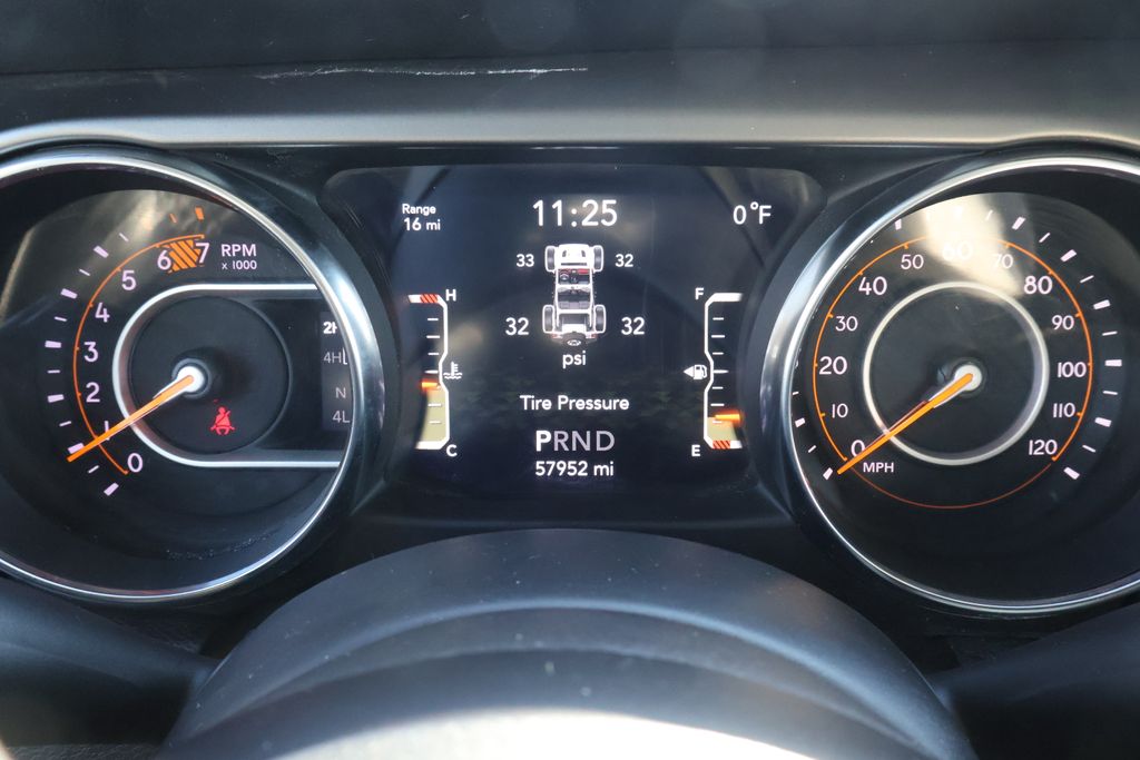 Thumbnail: 2019 Jeep Wrangler - 28