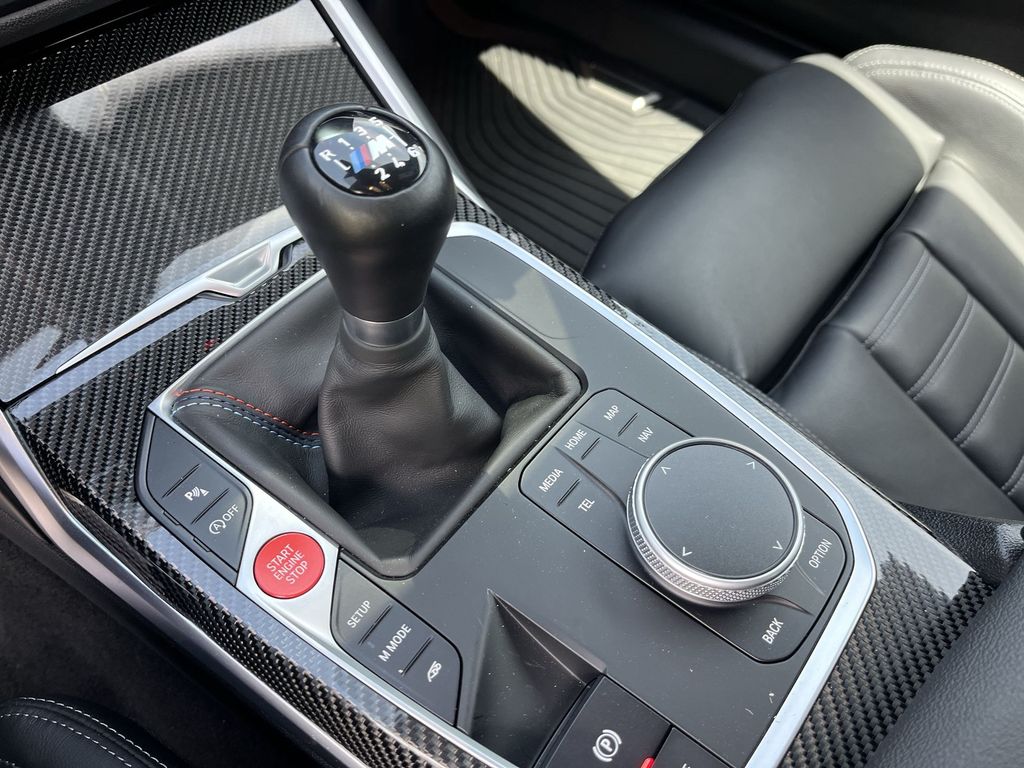 Thumbnail: 2025 BMW M2 - 20