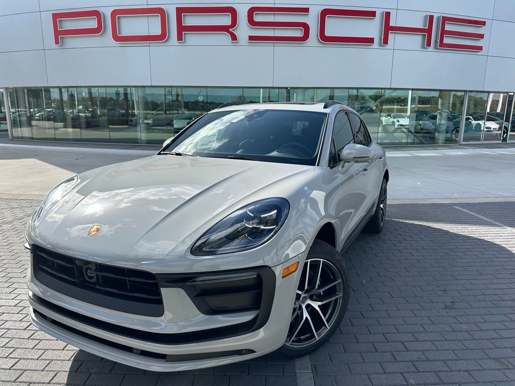 2025 Porsche Macan  Hero Image