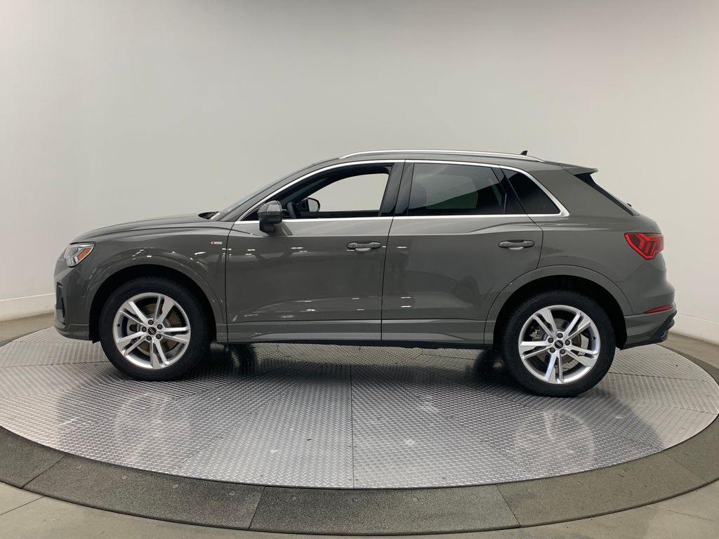 2023 Audi Q3 Premium Plus 5