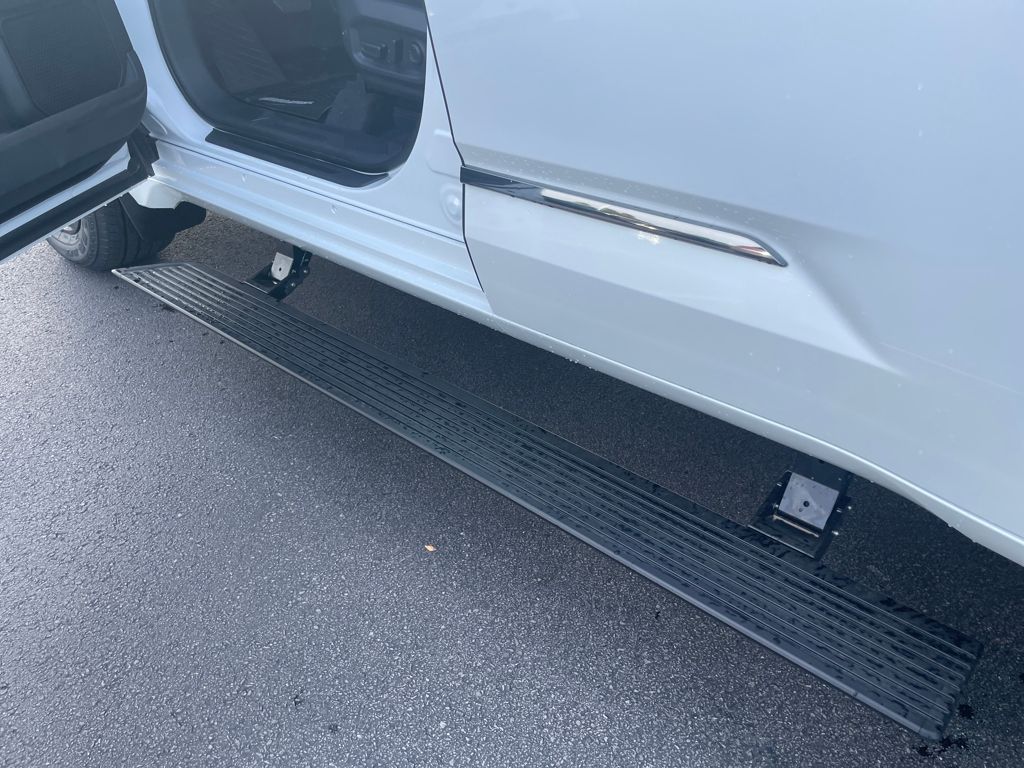 2025 Toyota Sequoia Platinum photo 39
