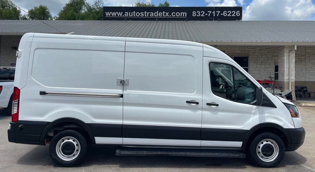 2019 Ford Transit-250 Base White at Autostrade