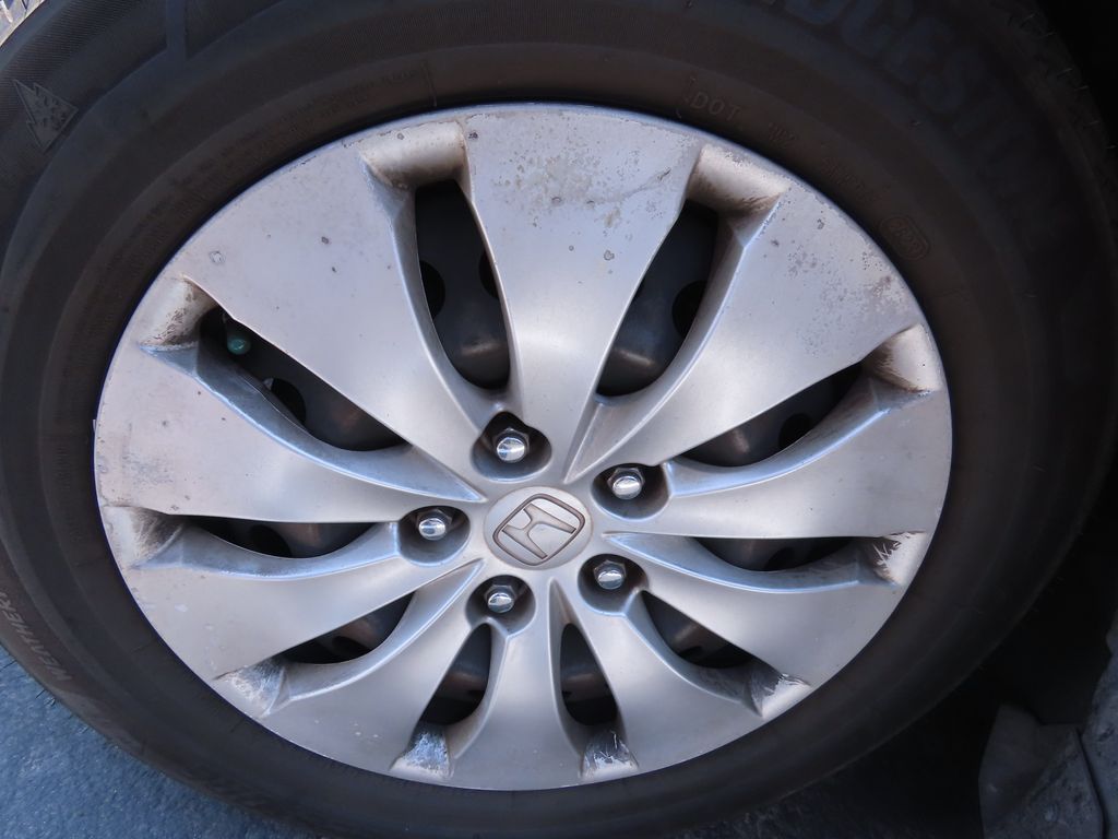 Thumbnail: 2012 Honda Accord - 15