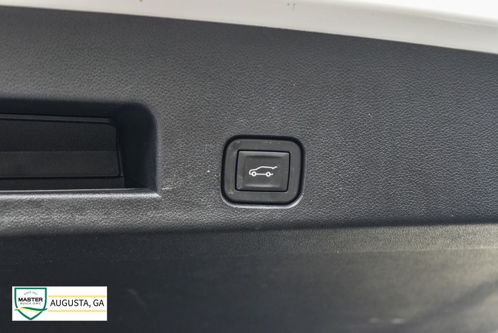Used 2025 GMC Acadia SUV