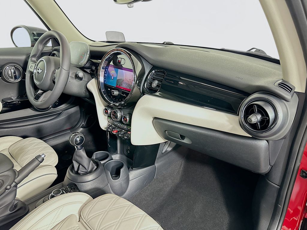 Thumbnail: 2024 MINI Cooper - 29