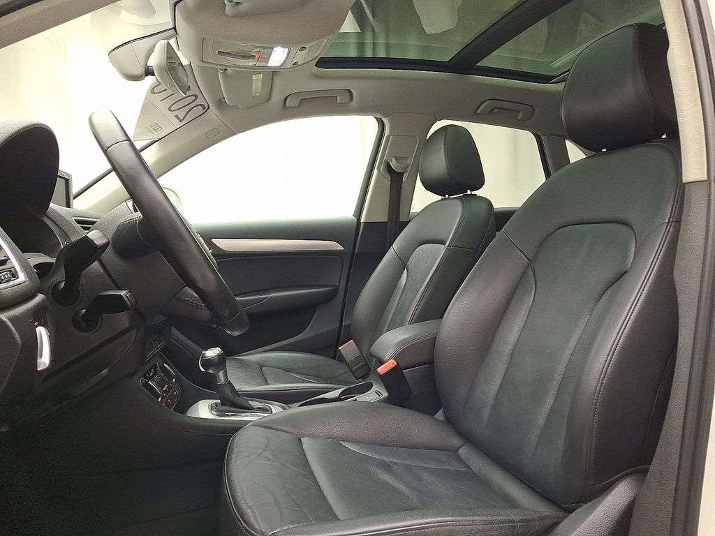 Thumbnail: 2016 Audi Q3 - 13