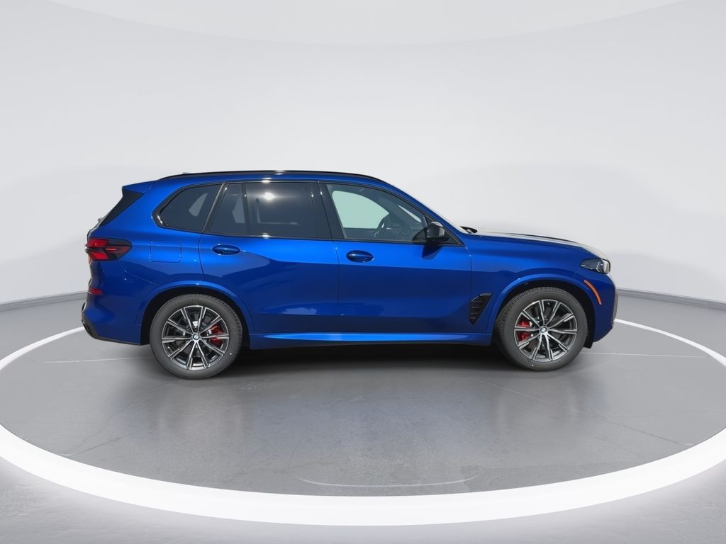 2025 BMW X5 M60i 9