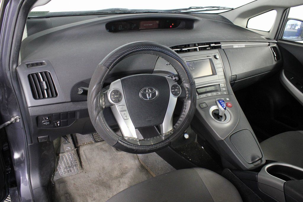 Thumbnail: 2012 Toyota Prius - 5