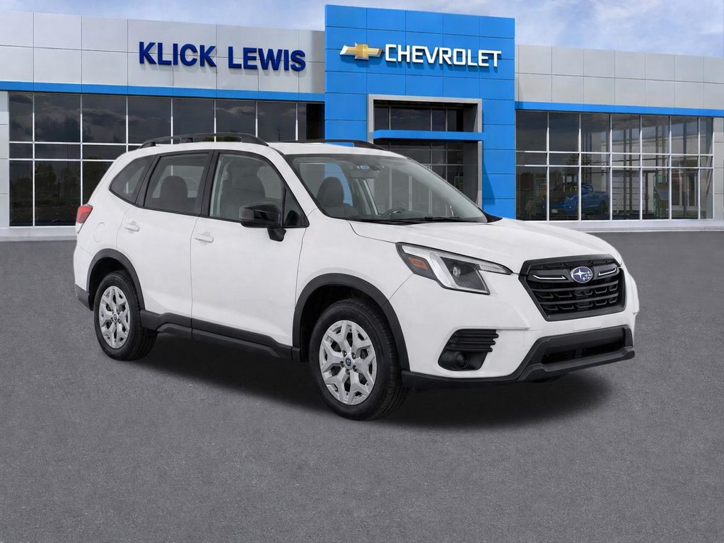 2023 Subaru Forester Base White at Honda North