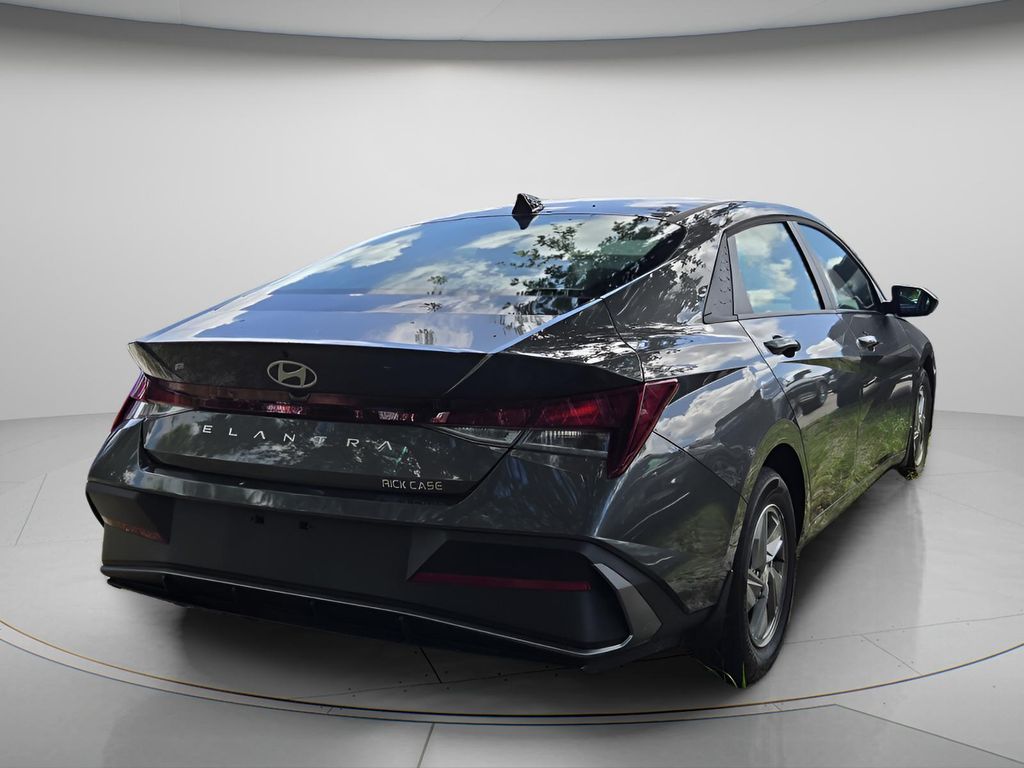 2026 Hyundai Elantra - $22,399