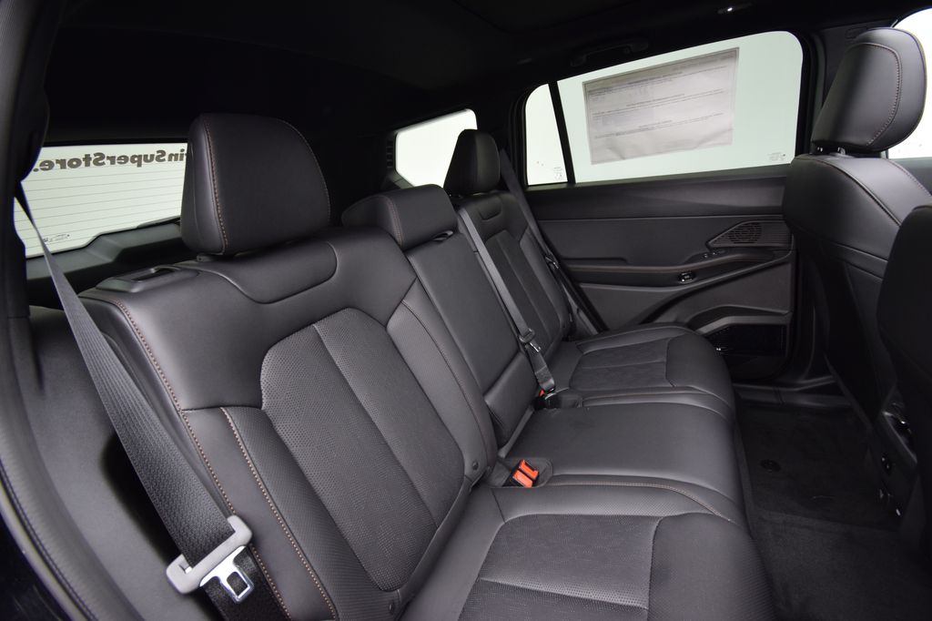 new 2026 Jeep Cherokee car, priced at $45,653