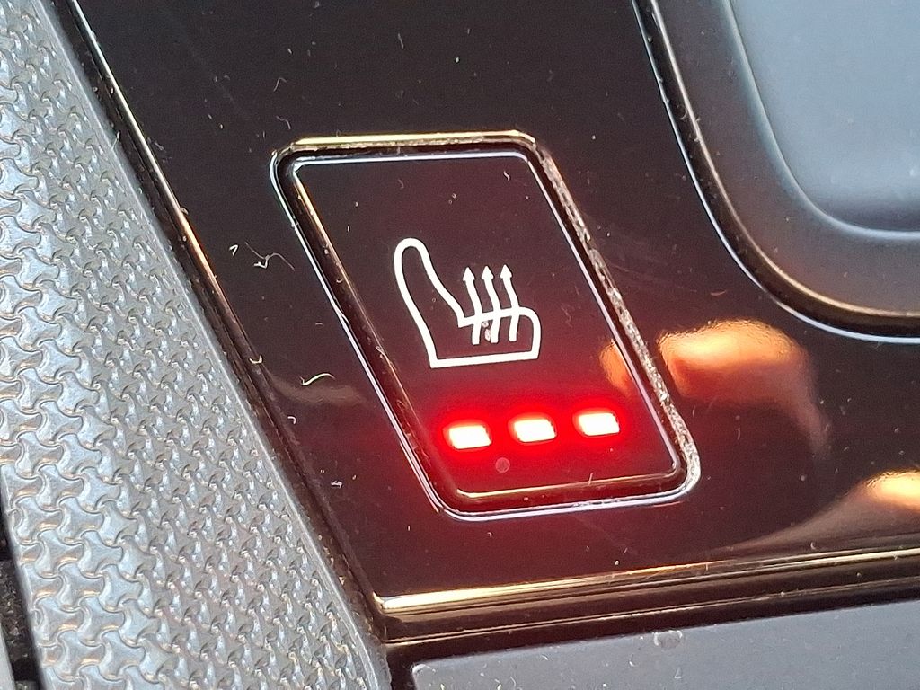 Thumbnail: 2020 Porsche 911 - 25