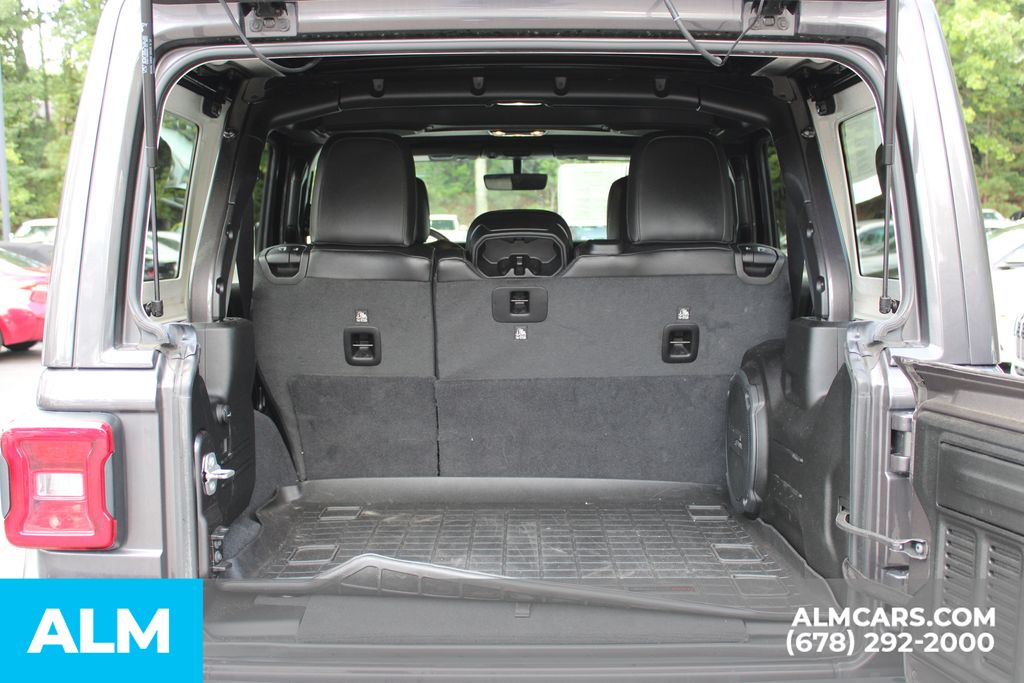 Used 2021 Gray Jeep Unlimited Sahara image 21