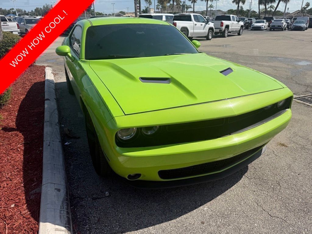 Green (Sublime Pearlcoat) 2019 Dodge Challenger Coupe Rear-Wheel Drive 8-Speed Automatic