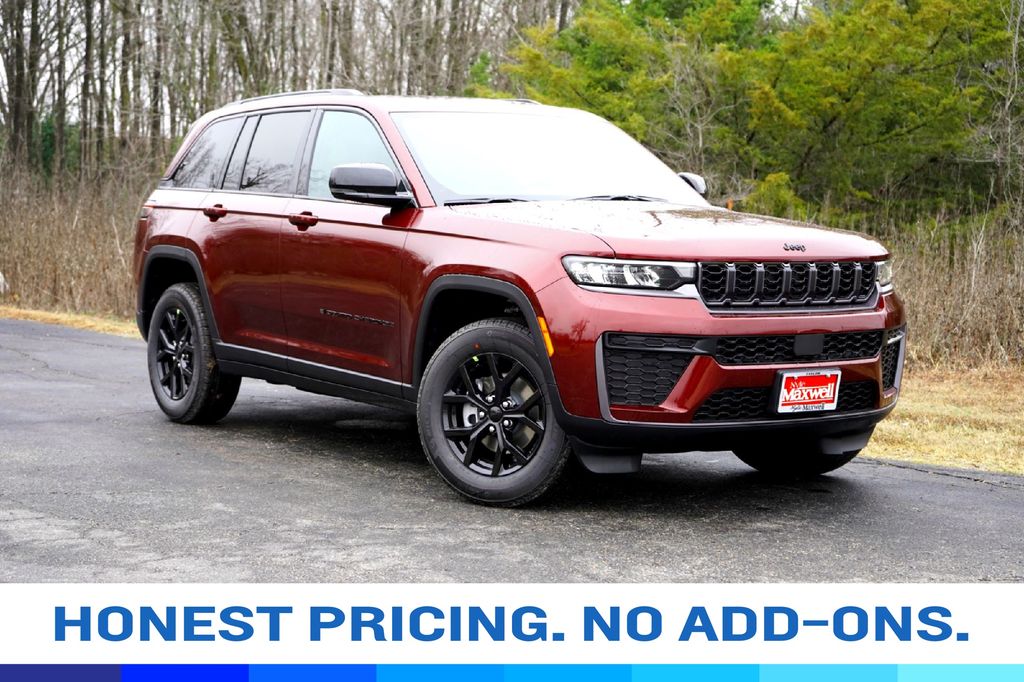 Velvet Red Pearlcoat 2026 Jeep Grand Cherokee SUV / Crossover Four-Wheel Drive 8-Speed Automatic