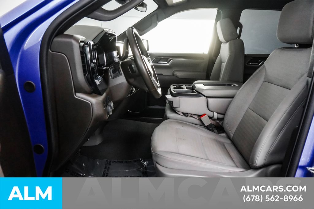 Used 2025 Blue Chevrolet LT image 16