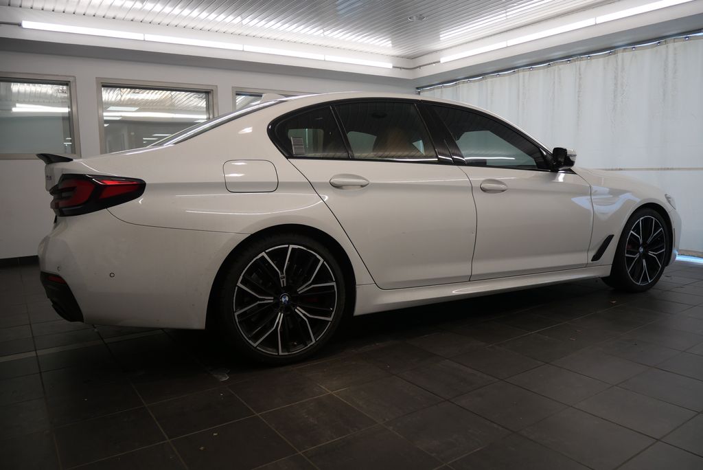 2022 BMW 5 Series 540i 7