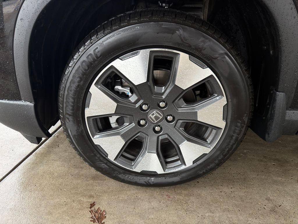 Thumbnail: 2026 Honda Pilot - 10