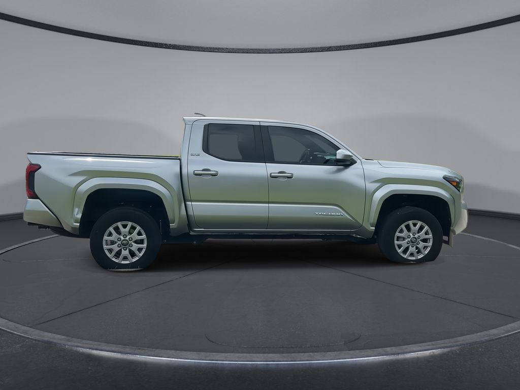 Thumbnail: 2024 Toyota Tacoma - 9
