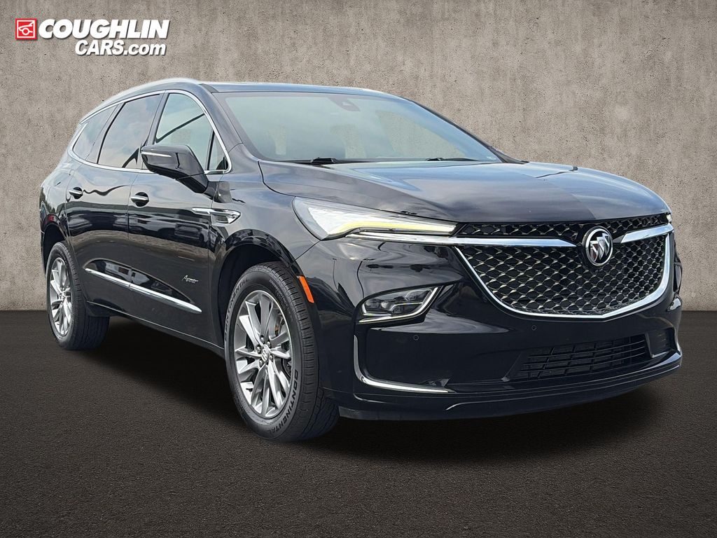 2023 Buick Enclave Avenir AWD   