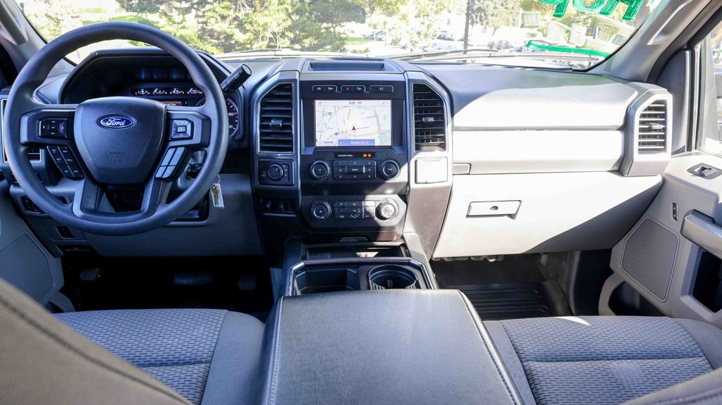 Used 2022 Ford Super Duty F-350 XLT 4D Crew Cab