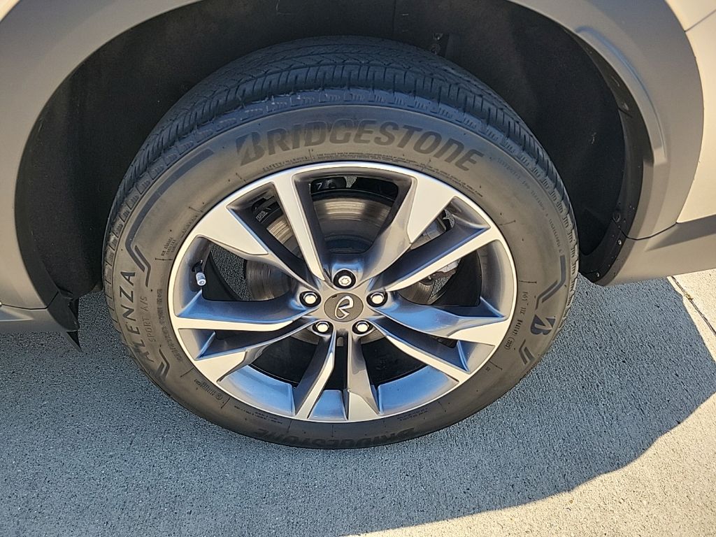 Used 2024 Infiniti QX60 SUV