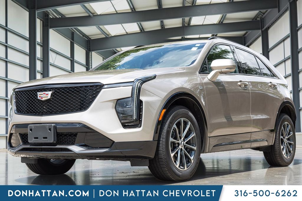 2024 Cadillac XT4 Sport FWD