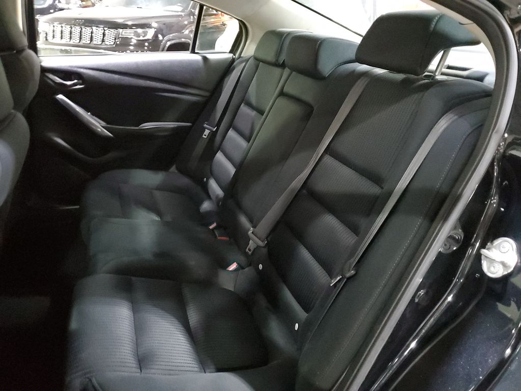 2016 Mazda Mazda6 i Sport photo
