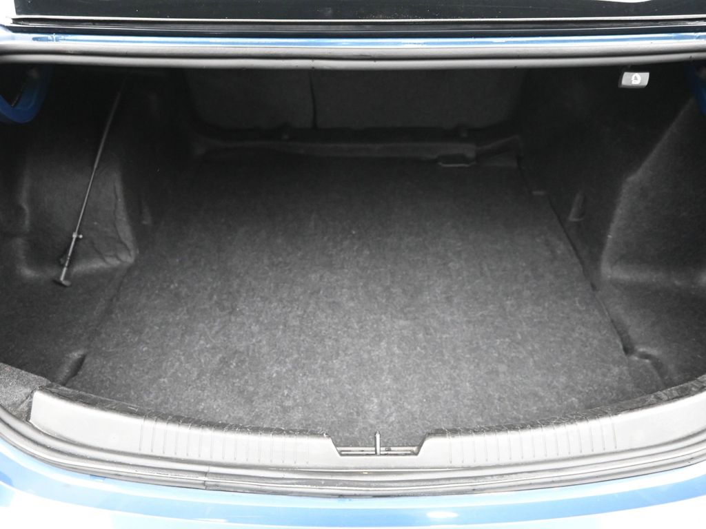 Certified Used 2024 Blue Chevrolet LT image 9