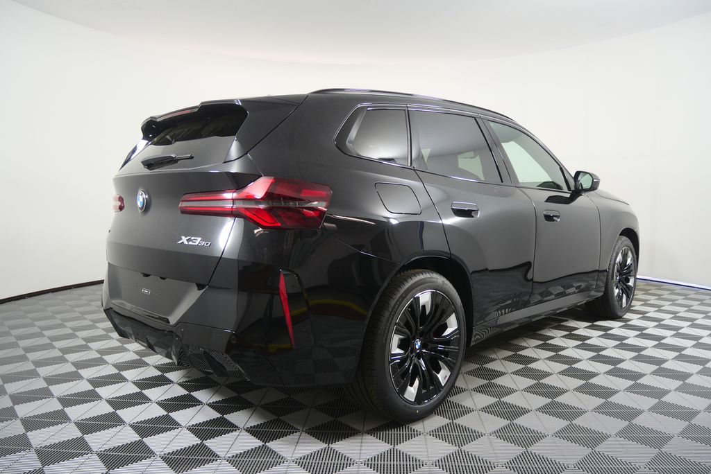 Thumbnail: 2026 BMW X3 - 3