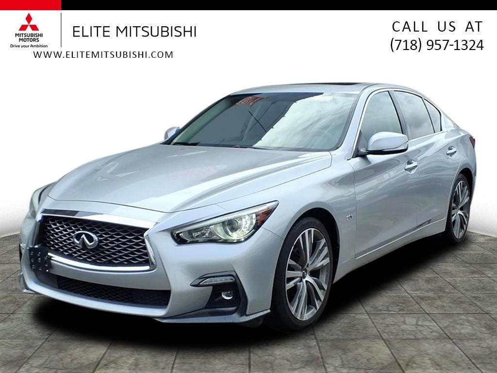 2019 Infiniti Q50 3.0t LUXE photo 3