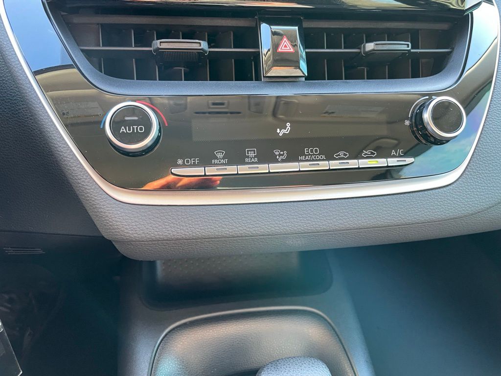 Thumbnail: 2022 Toyota Corolla - 19