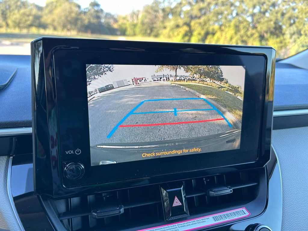 Thumbnail: 2025 Toyota Corolla - 24