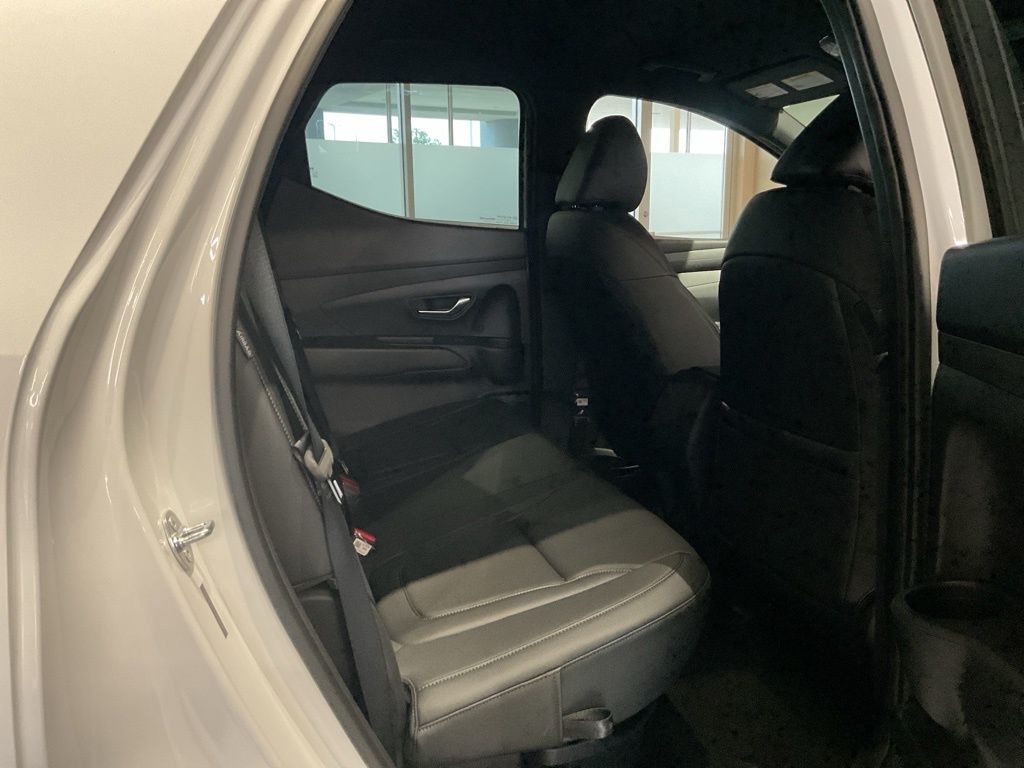 New 2026 White Hyundai SEL image 20
