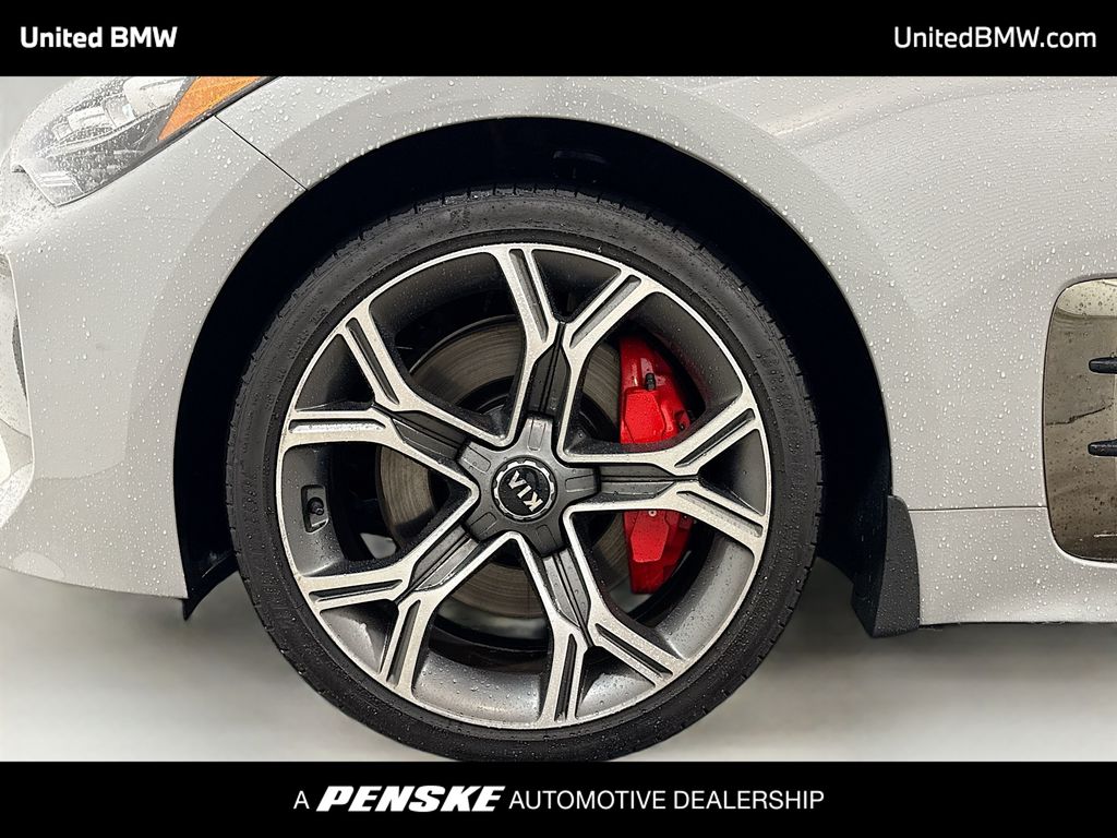 Thumbnail: 2020 Kia Stinger - 2