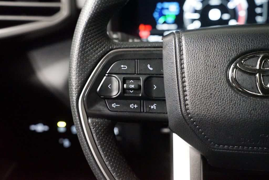 Thumbnail: 2025 Toyota Tundra - 15