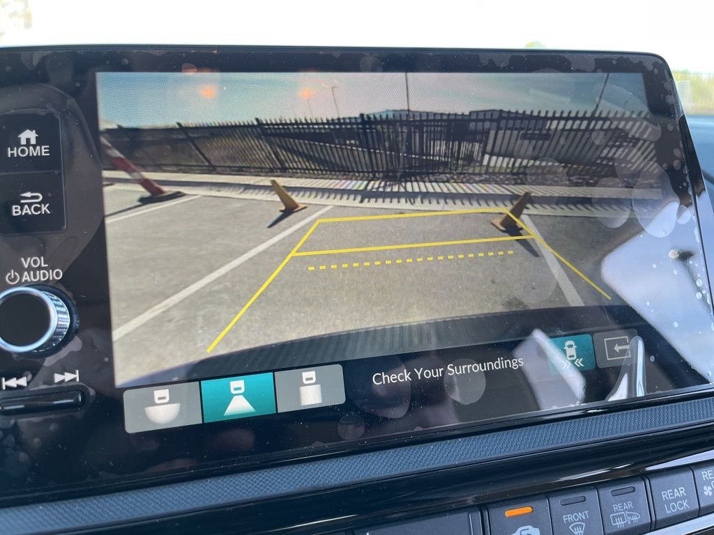 Thumbnail: 2026 Honda Odyssey - 25