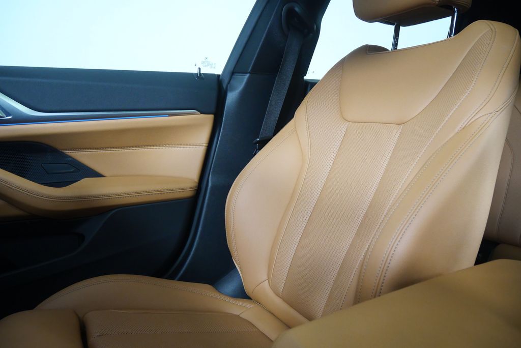 Thumbnail: 2023 BMW i4 - 29