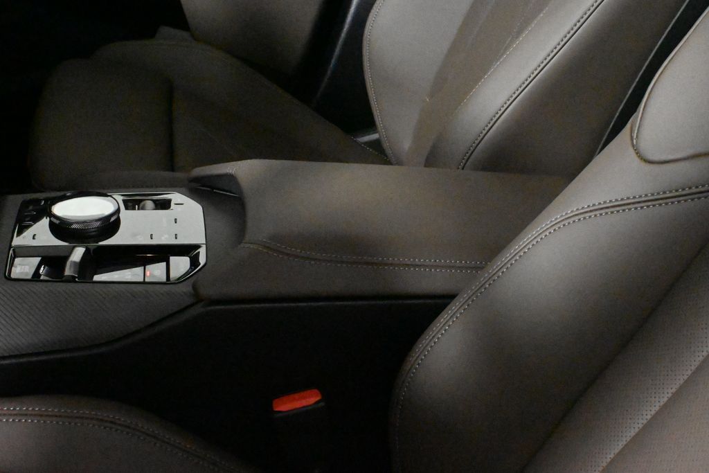 Thumbnail: 2026 BMW X3 - 25