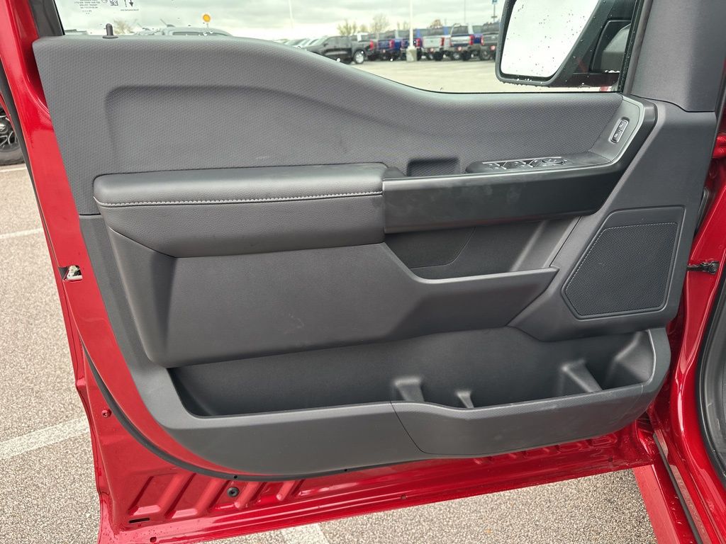 2025 Ford F-150 STX - 10